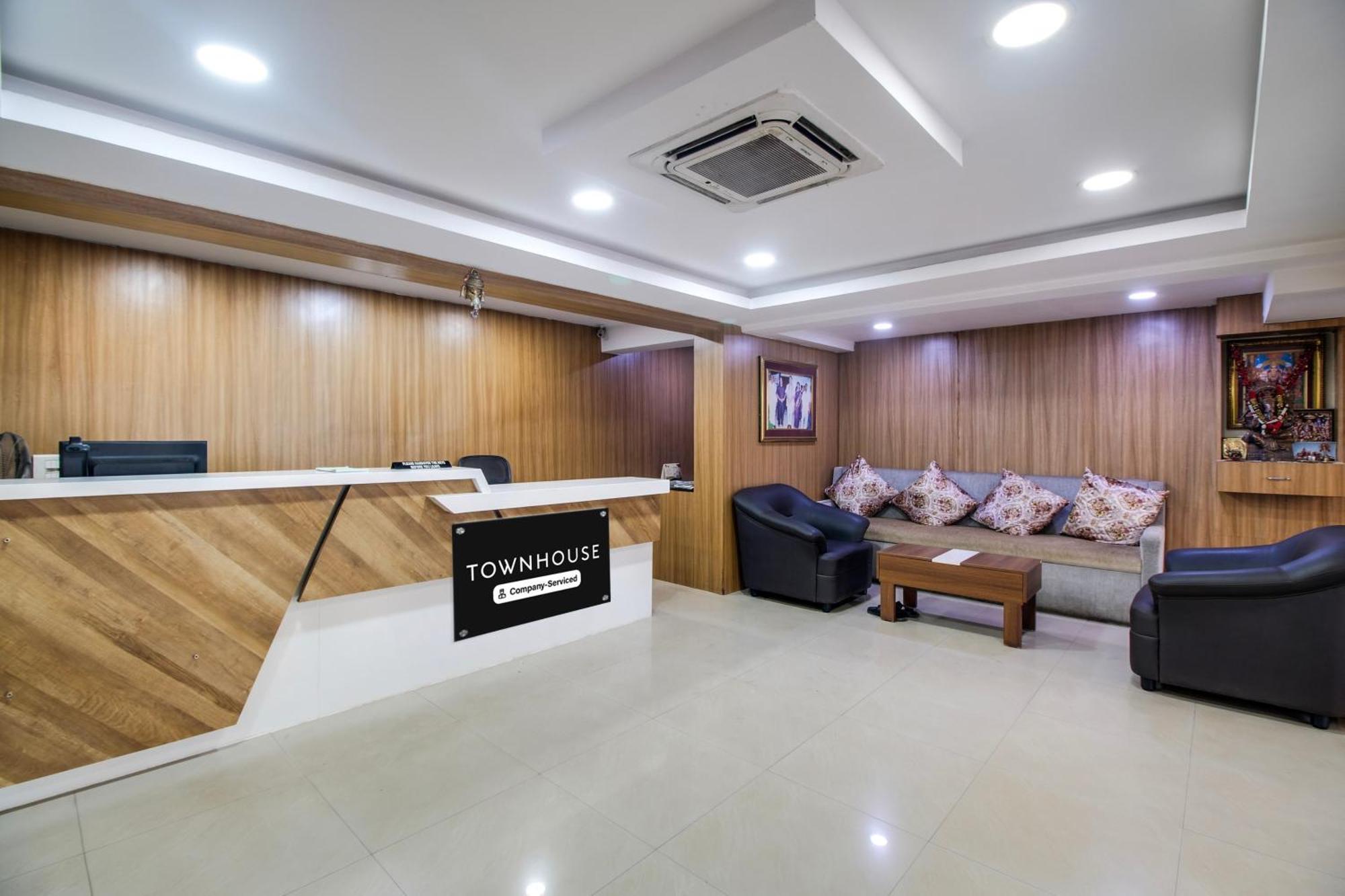 Super Townhouse Gajuwaka Near Cmr Mall Kurmannapalem Exterior photo