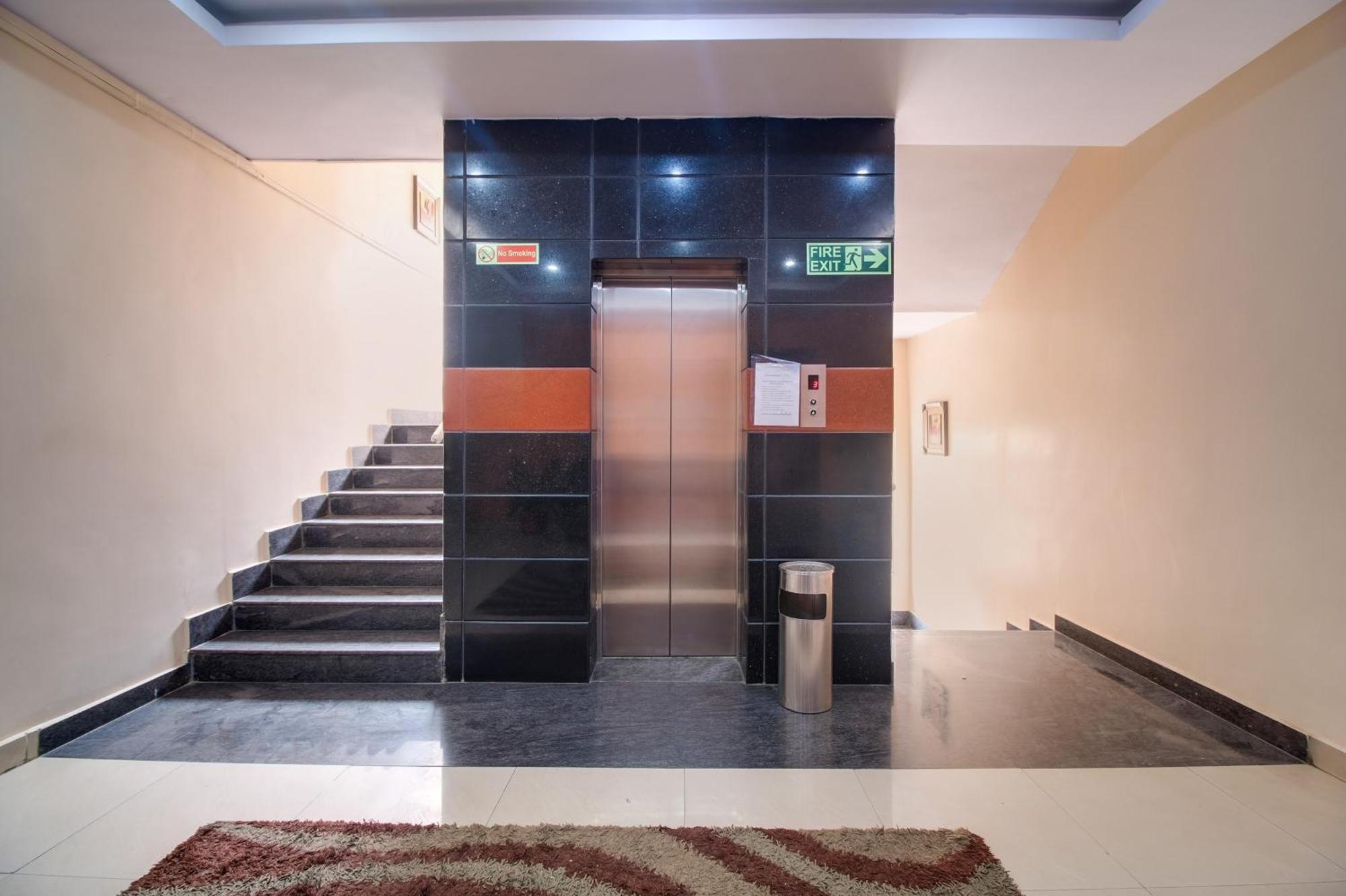 Super Townhouse Gajuwaka Near Cmr Mall Kurmannapalem Exterior photo