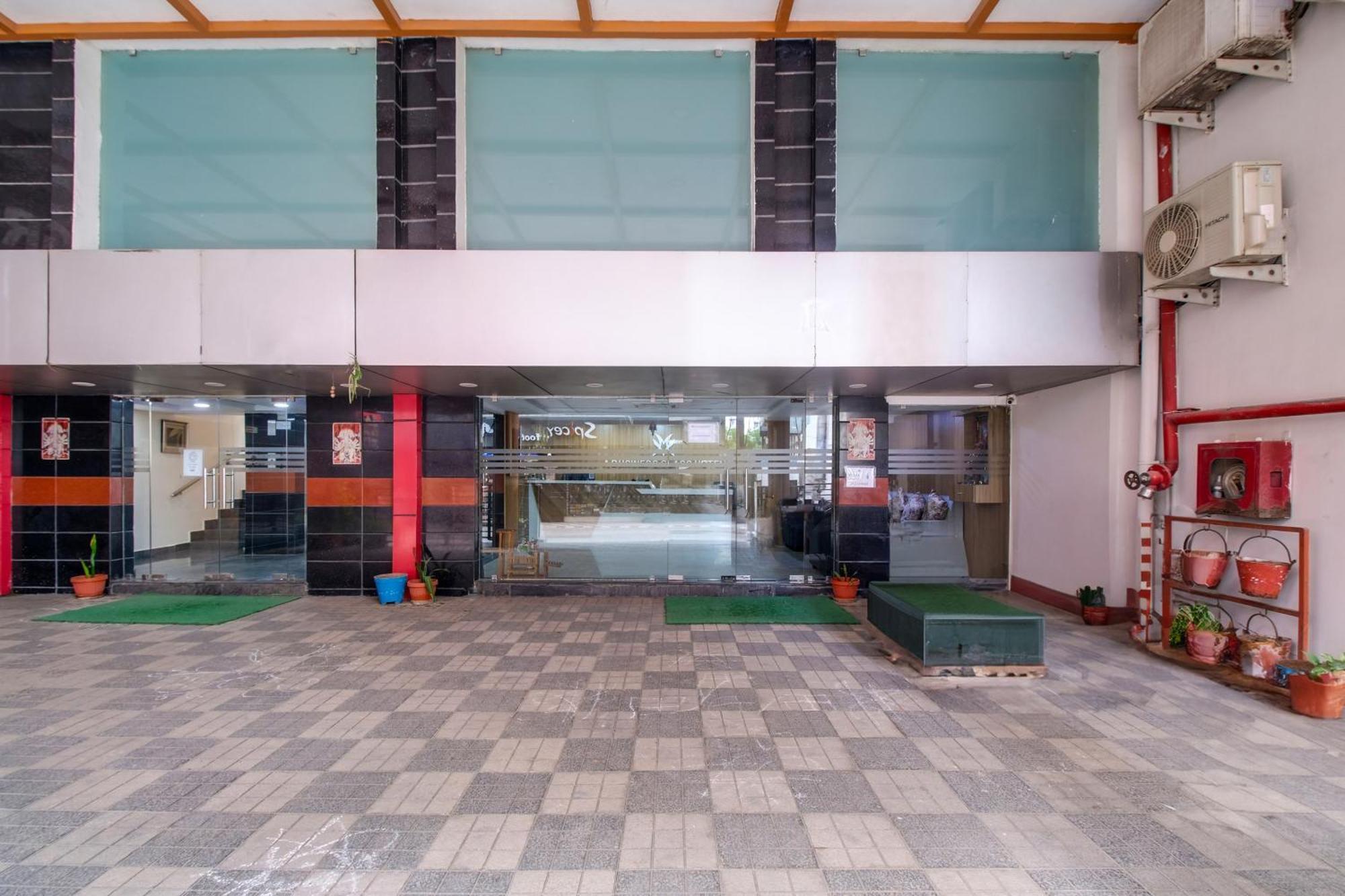 Super Townhouse Gajuwaka Near Cmr Mall Kurmannapalem Exterior photo