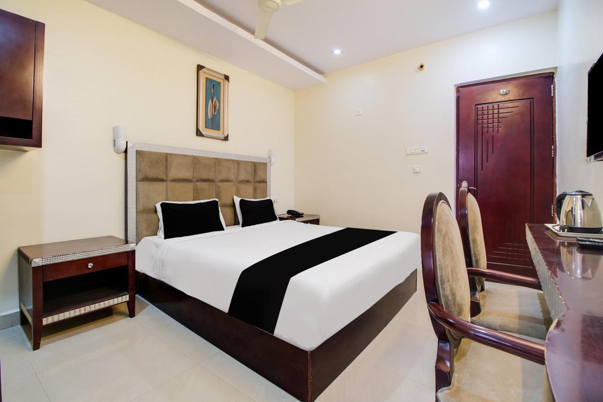 Super Townhouse Gajuwaka Near Cmr Mall Kurmannapalem Exterior photo